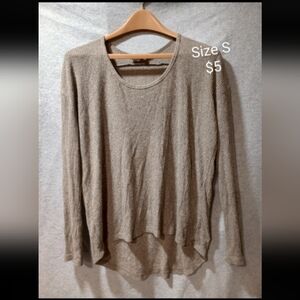Hi-Low Cozy Tan Knit Sweater - Size S